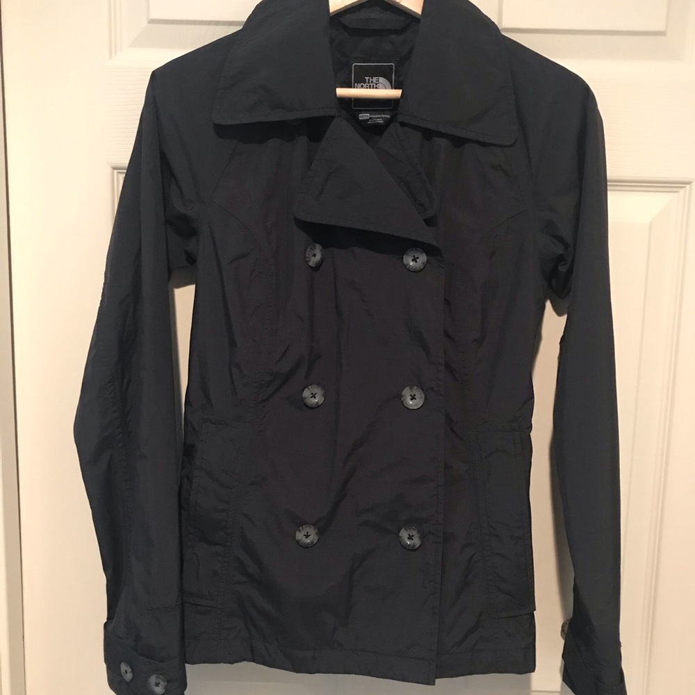 Black Lightweight North Face Coat